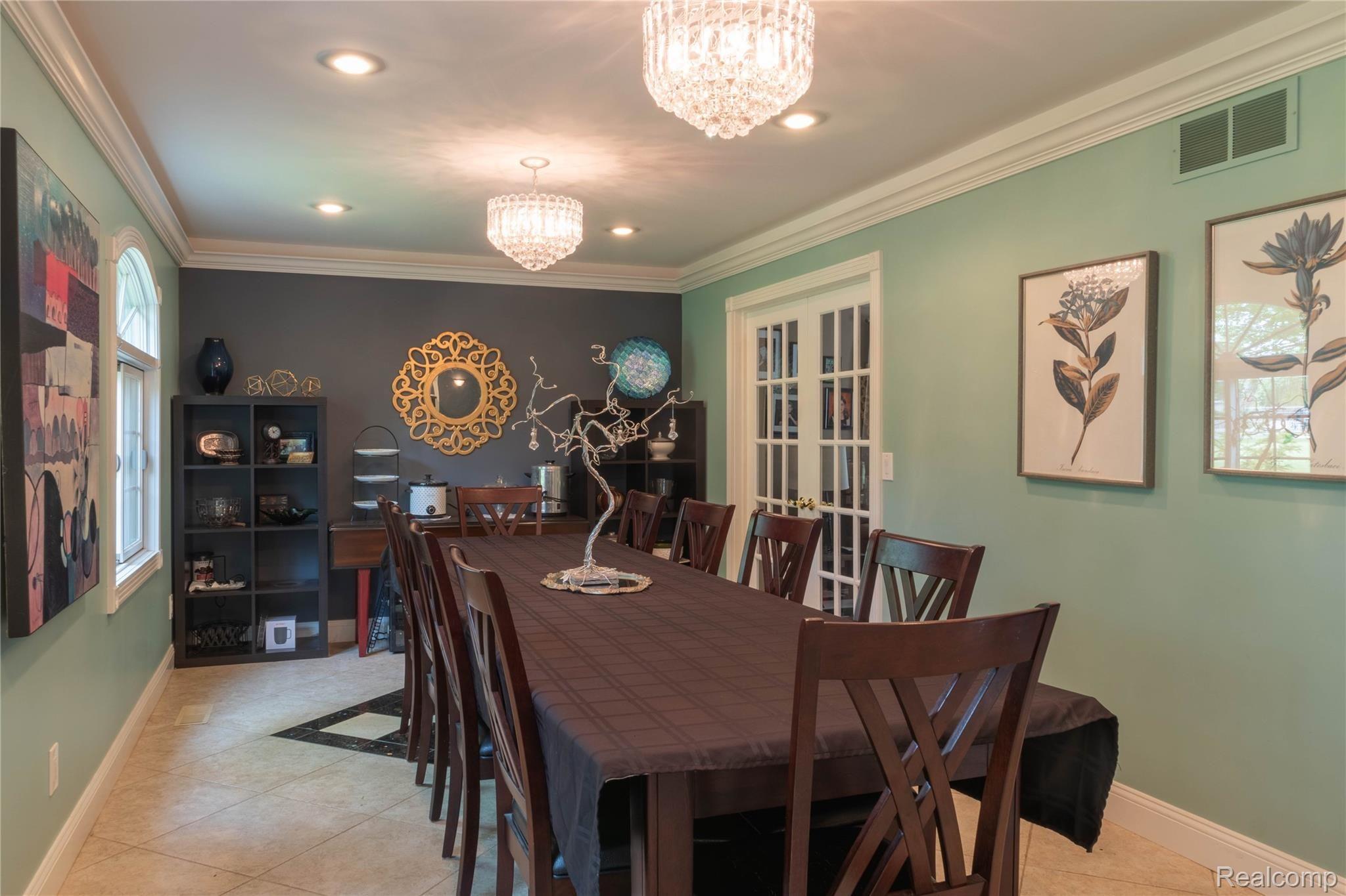 60475 9 Mile Road South Lyon, MI 48178 - Photo 4 of 44 Dining Room