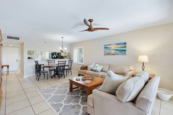 $2,800 | 275 Palm Avenue, Unit A201, Jupiter, FL 33477