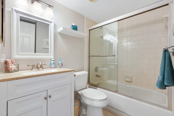 $2,800 | 275 Palm Avenue, Unit A201, Jupiter, FL 33477