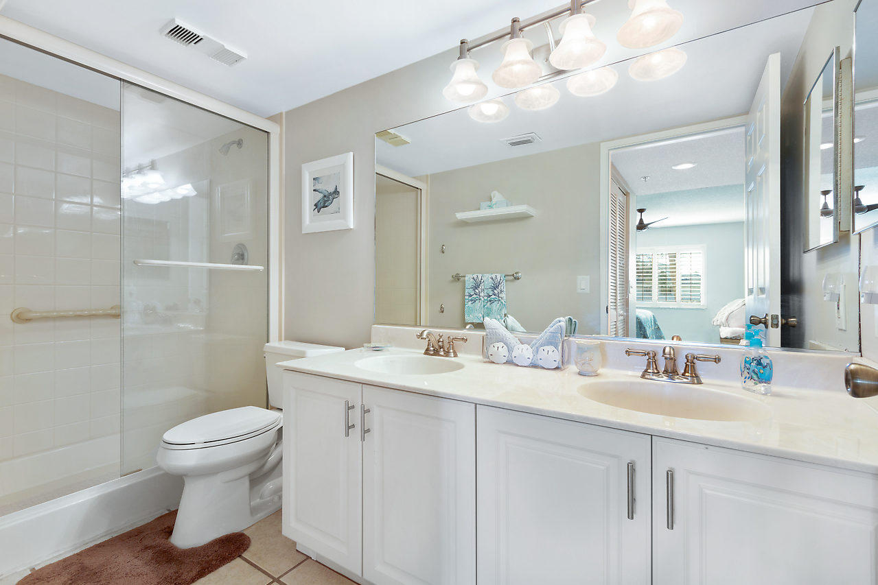 275 Palm Avenue, Unit A201 Jupiter, FL 33477 - Photo 20 of 32 018-275PalmAve-Jupiter-FL-small