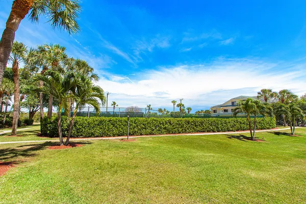 $2,800 | 275 Palm Avenue, Unit A201, Jupiter, FL 33477