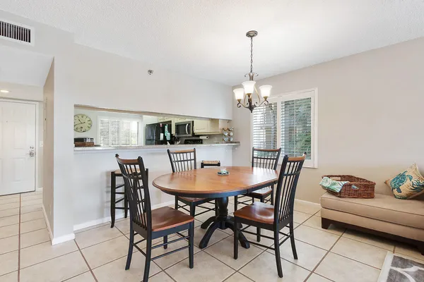 $2,800 | 275 Palm Avenue, Unit A201, Jupiter, FL 33477