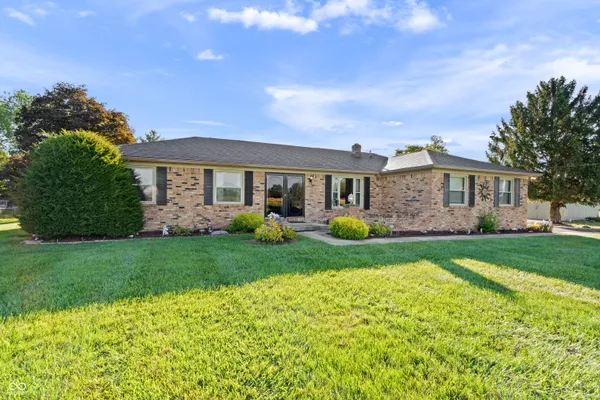 $375,000 | 309 North 350th Street West, Greenfield, IN 46140