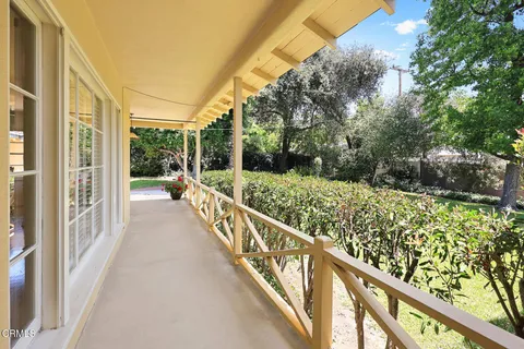 $2,295,000 | 5108 Caroli Lane, La Canada Flintridge, CA 91011
