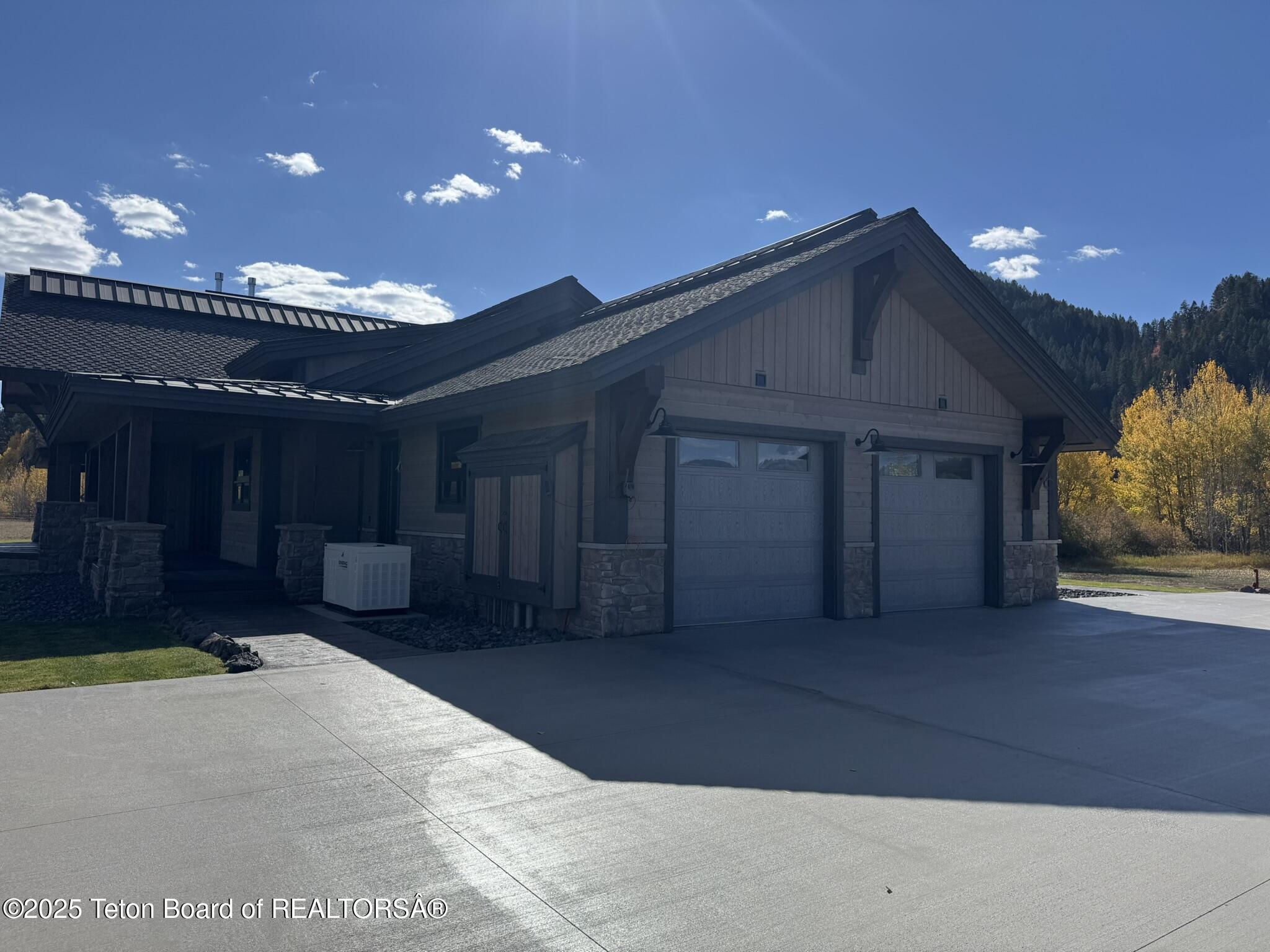 694 Salt River Ranch Lane Thayne, WY 83127 - Photo 10 of 61 IMG_3952