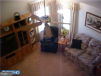 12 Pizzullo Road Hamilton, NJ 08690 - Photo 6 of 11 Great Room