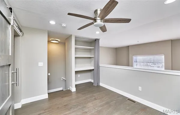 $2,500 | 200 South Kirkwood Road, Kirkwood, MO 63122
