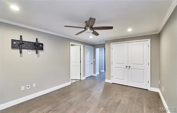 $2,500 | 200 South Kirkwood Road, Kirkwood, MO 63122