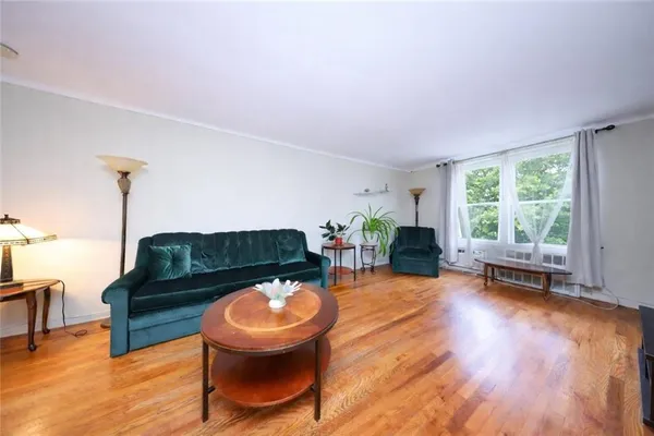 $315,000 | 1717 East 18th Street, Unit 1L | Homecrest