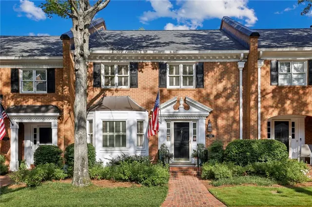 $535,000 | 5436 Trentham Drive, Atlanta, GA 30338