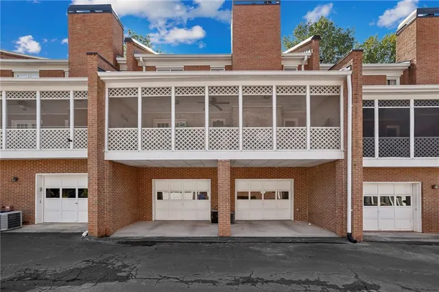 $535,000 | 5436 Trentham Drive, Atlanta, GA 30338