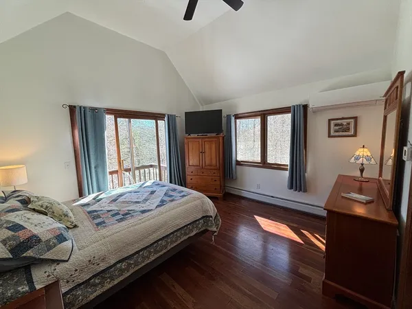 $689,900 | 103 Otter Pond Trail, Tolland, MA 01034