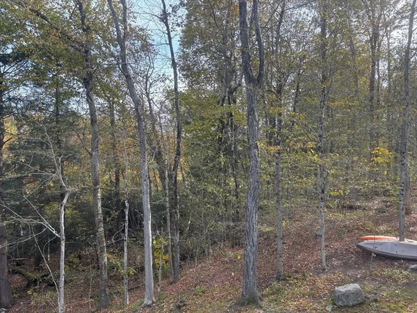 $689,900 | 103 Otter Pond Trail, Tolland, MA 01034