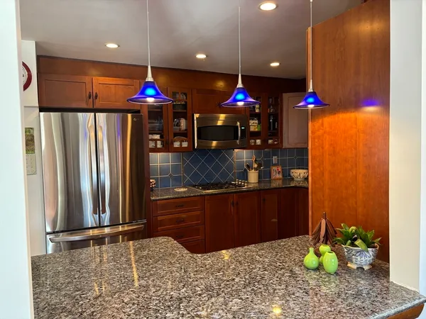 $689,900 | 103 Otter Pond Trail, Tolland, MA 01034