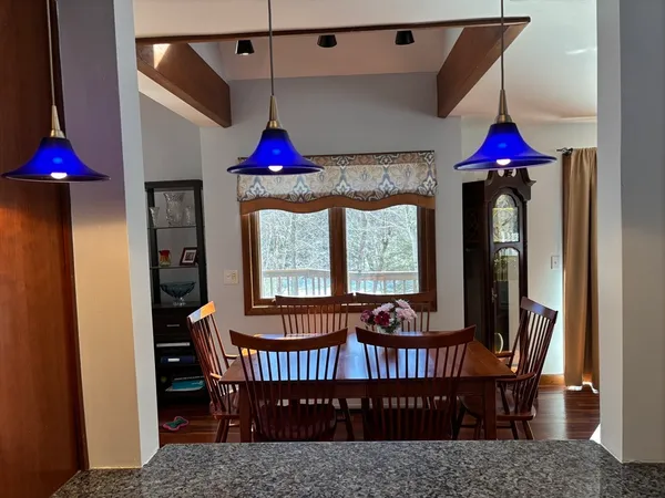 $689,900 | 103 Otter Pond Trail, Tolland, MA 01034