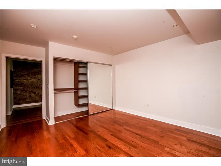 239 Chestnut Street Philadelphia, PA 19106 - Photo 16 of 22