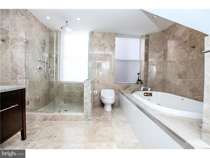 239 Chestnut Street Philadelphia, PA 19106 - Photo 17 of 22