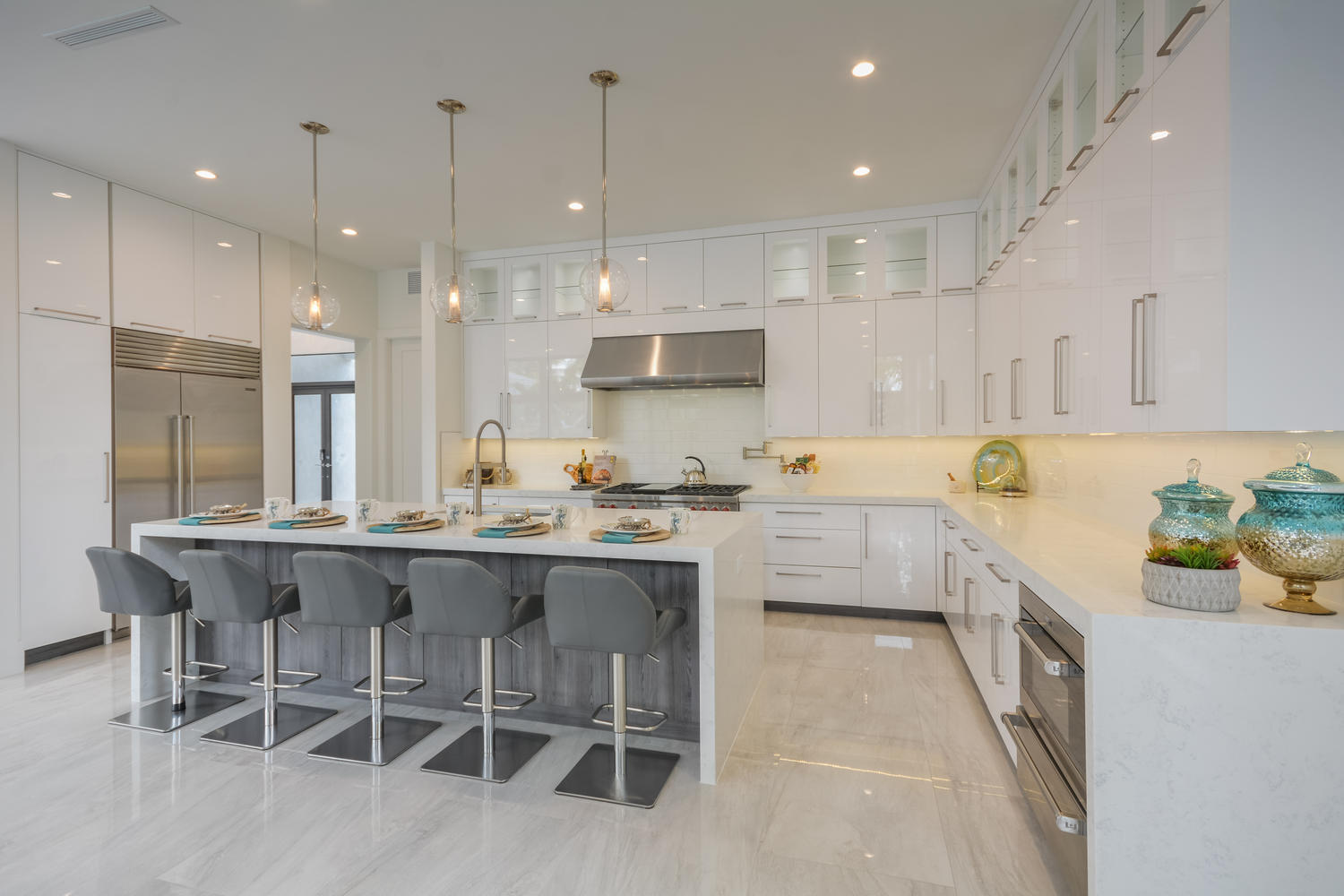 772 Northeast 70th Street Boca Raton, FL 33487 - Photo 5 of 25 264 NE 4th St Boca Raton FL-large-012-83