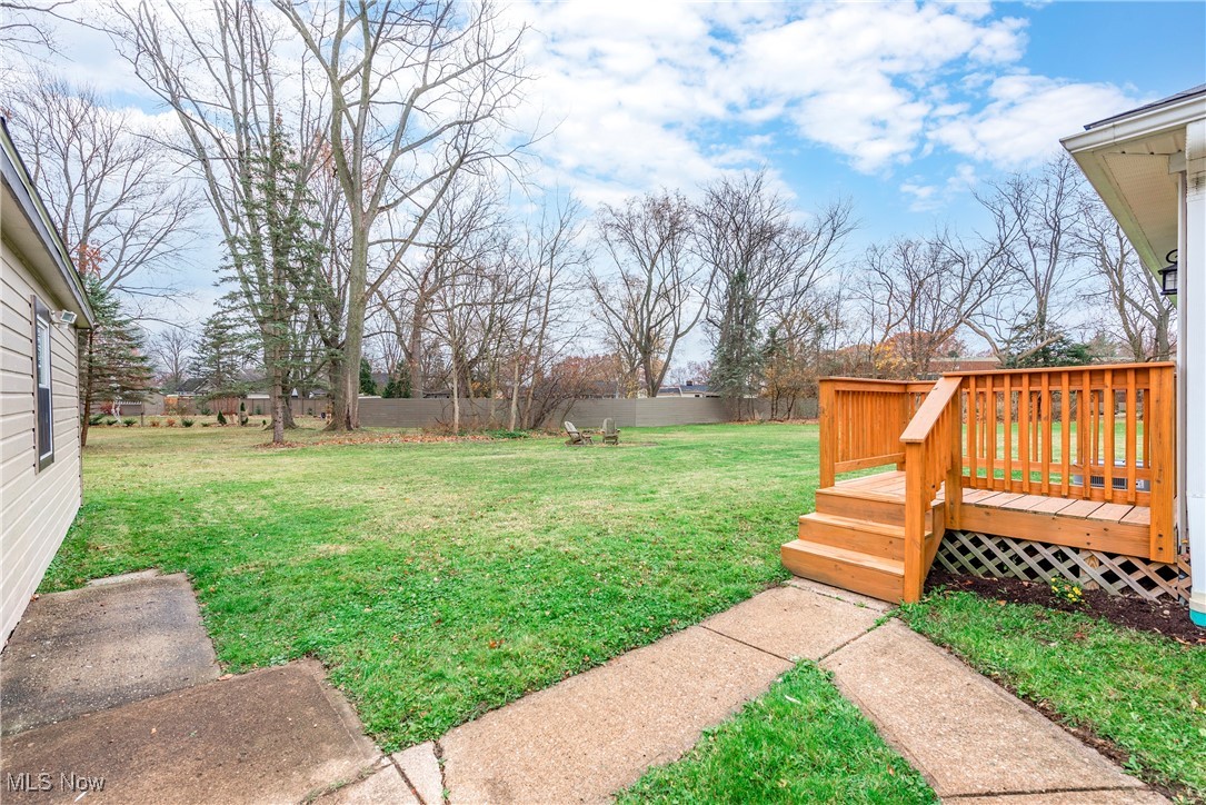 22247 Mastick Road Cleveland, OH 44126 - Photo 34 of 37 Gallery Image 34