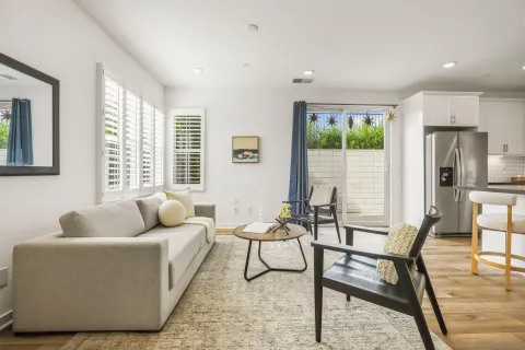 $929,900 | 13068 Olympus, Unit 1, Poway, CA 92064