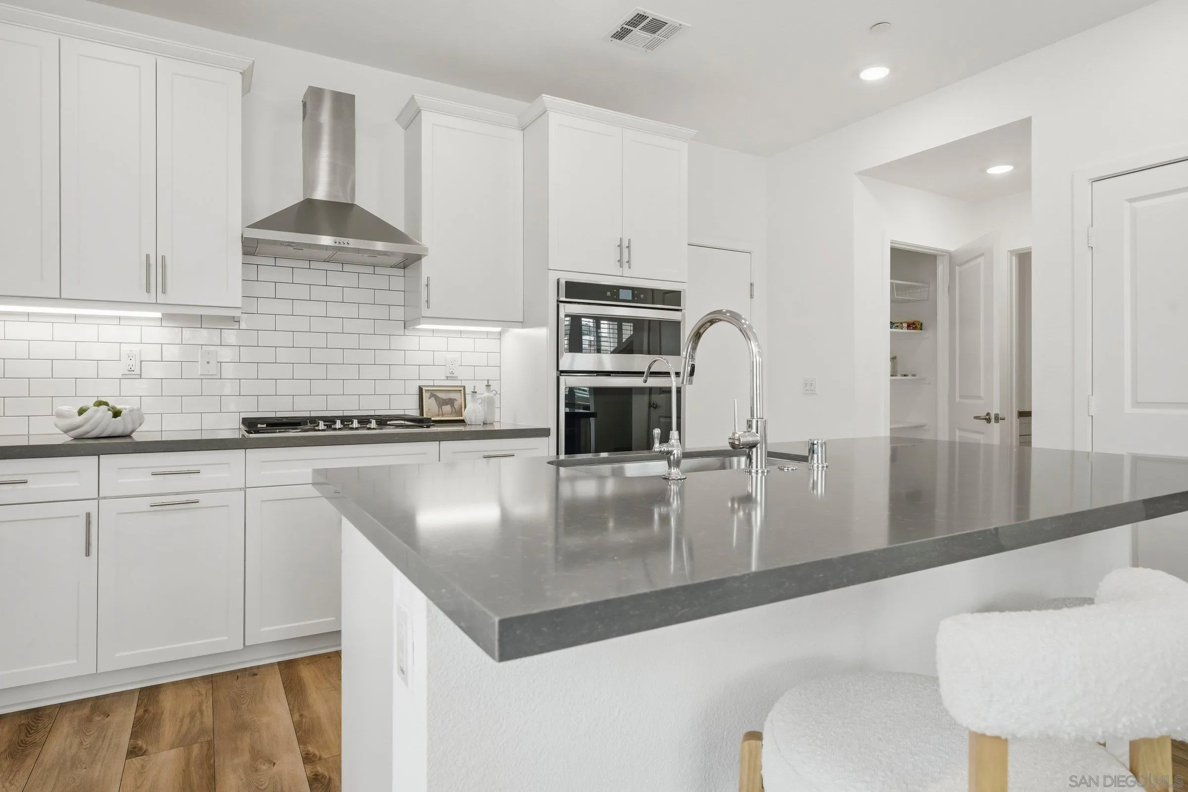 13068 Olympus, Unit 1 Poway, CA 92064 - Photo 18 of 42