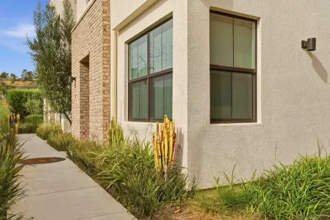 $929,900 | 13068 Olympus, Unit 1, Poway, CA 92064