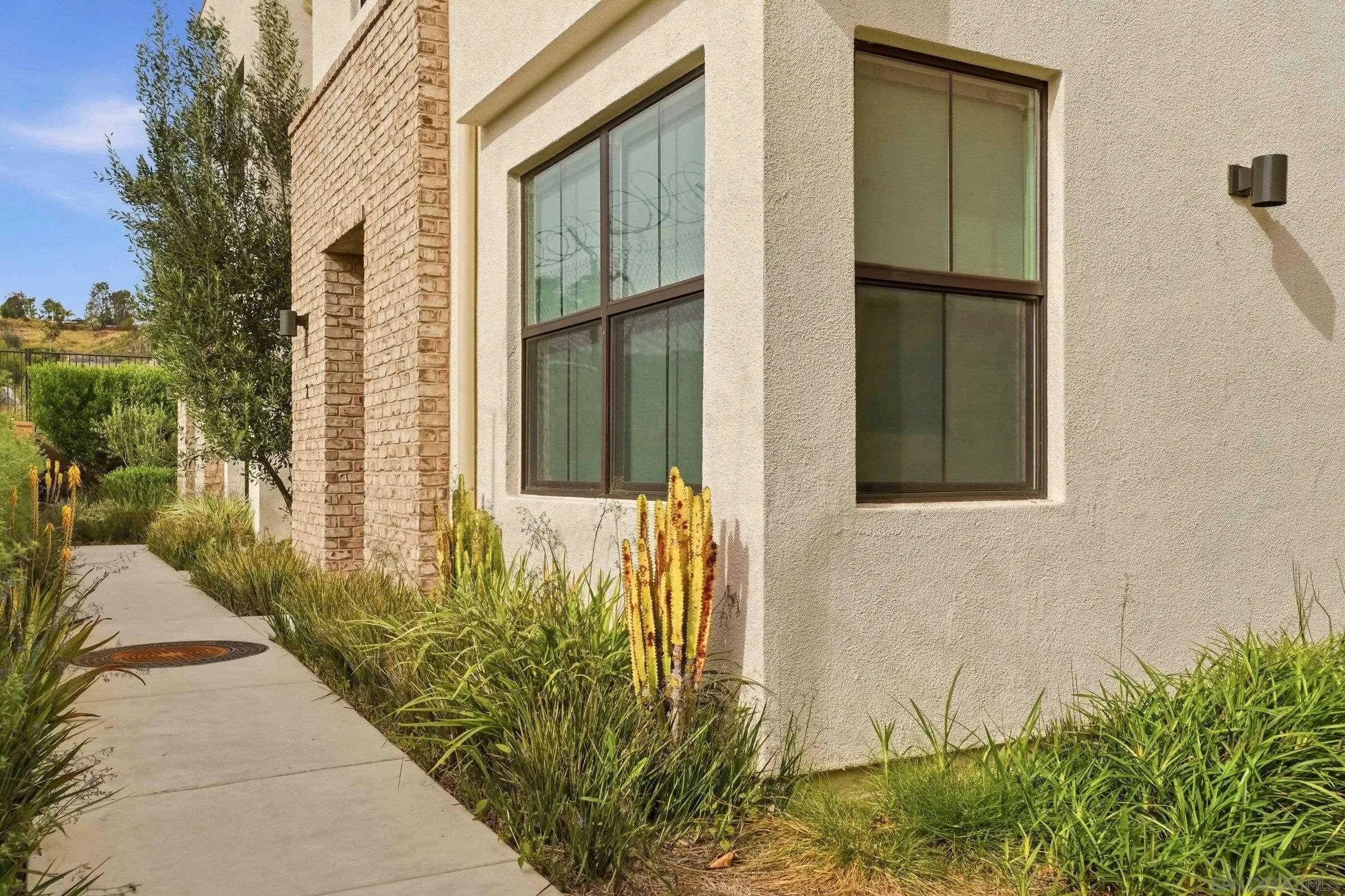 13068 Olympus, Unit 1 Poway, CA 92064 - Photo 2 of 42