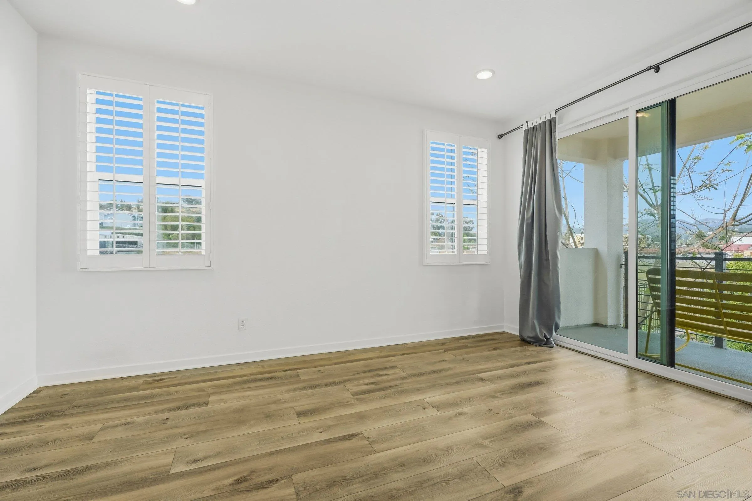 13068 Olympus, Unit 1 Poway, CA 92064 - Photo 26 of 42