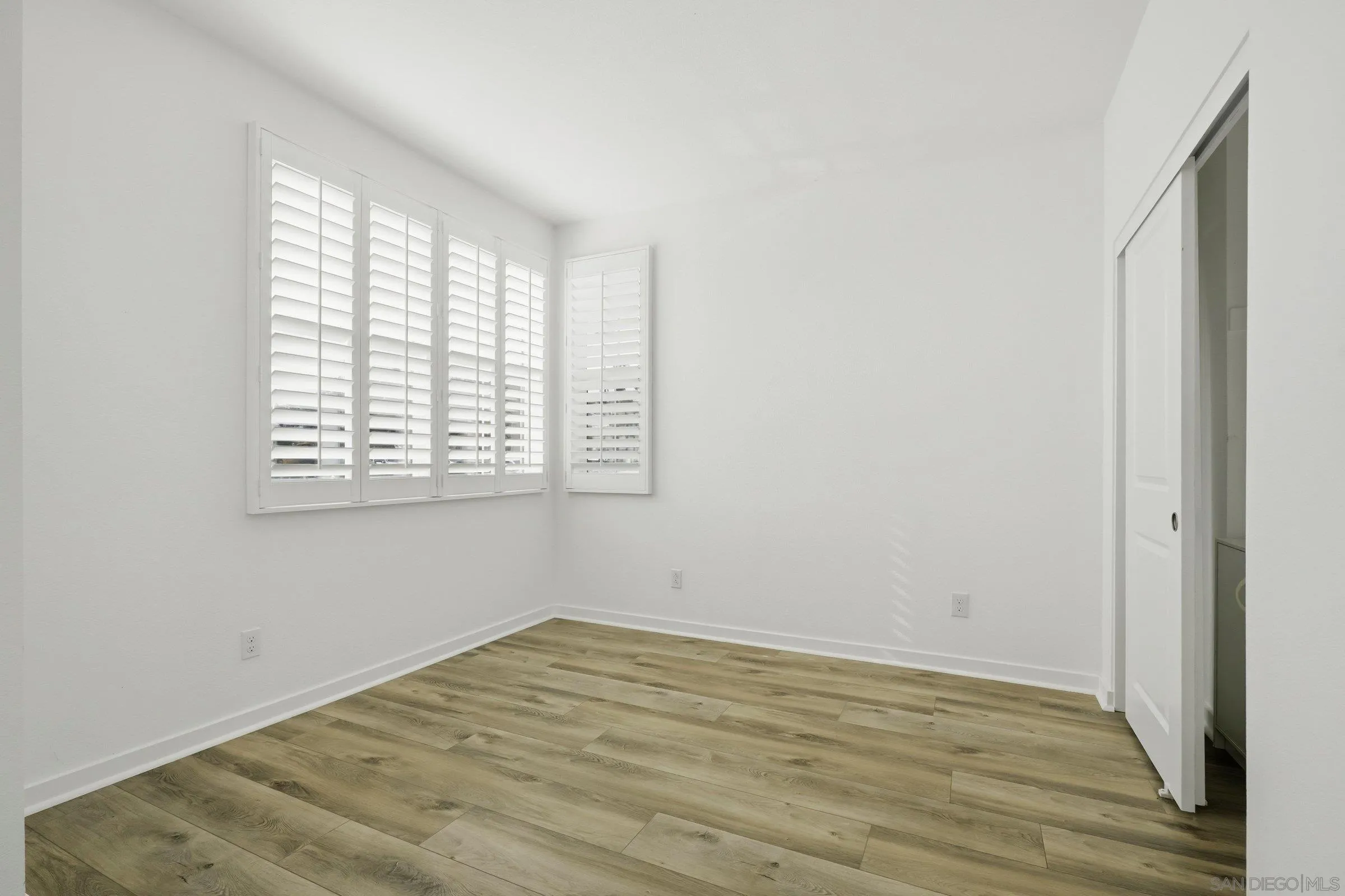 13068 Olympus, Unit 1 Poway, CA 92064 - Photo 33 of 42