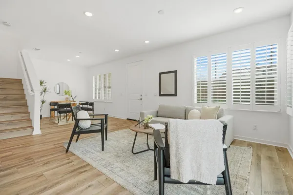 $929,900 | 13068 Olympus, Unit 1, Poway, CA 92064