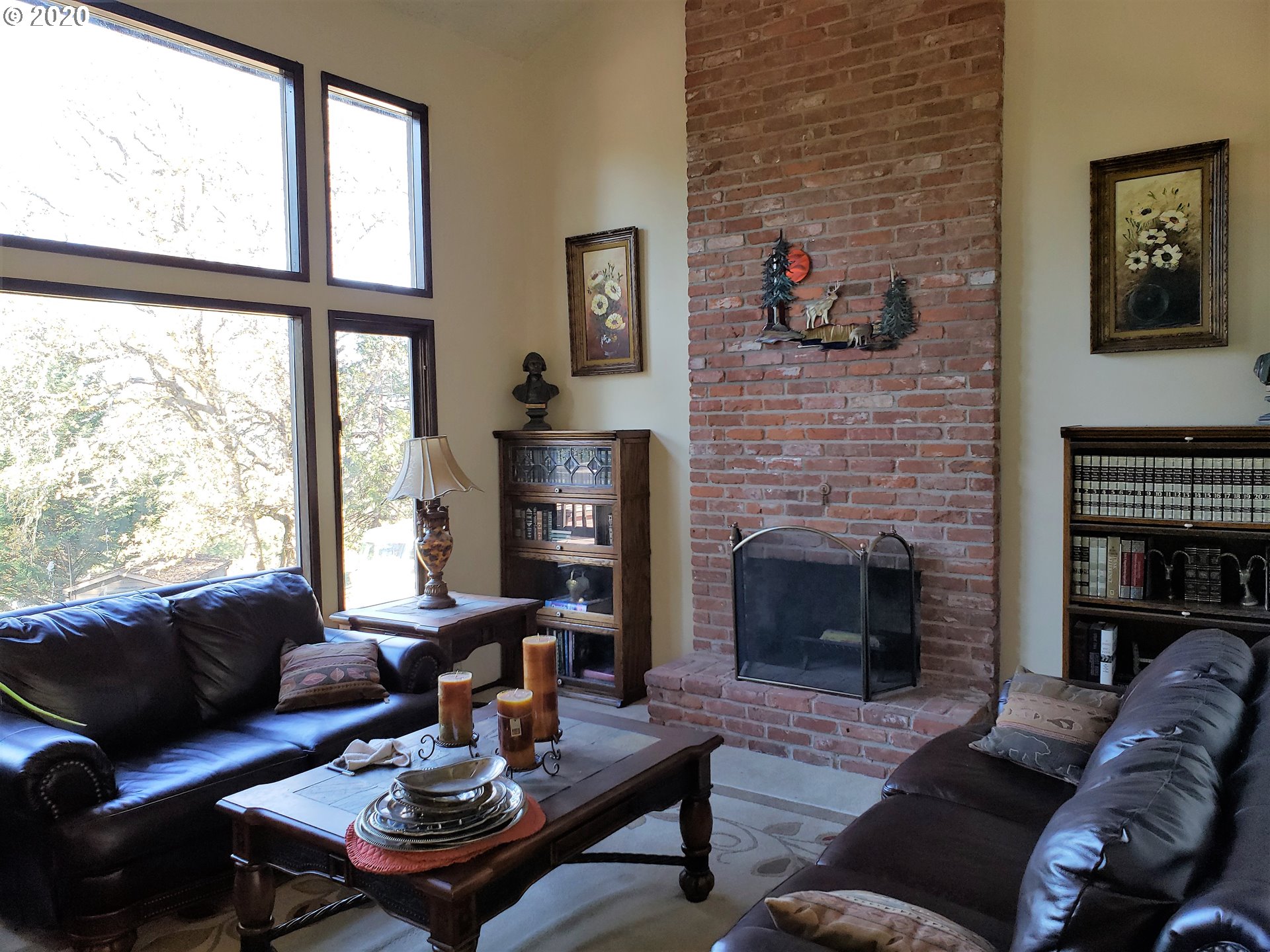 40535 Jasper Lowell Road Lowell, OR 97452 - Photo 2 of 29