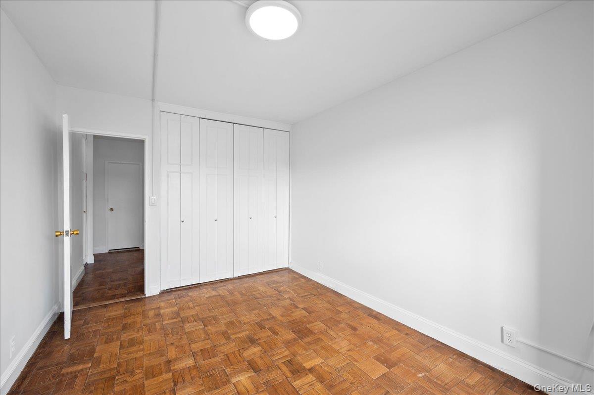 230 Garth Road, Unit 7D1 Scarsdale, NY 10583 - Photo 23 of 31