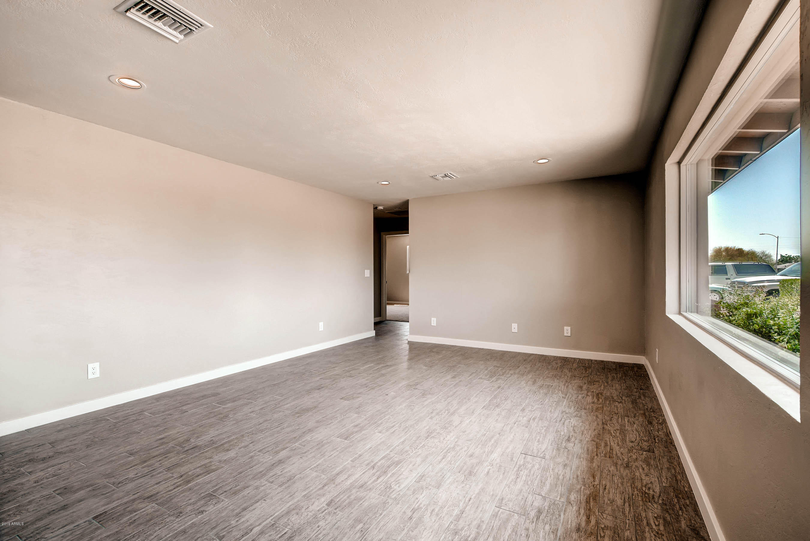 3030 East Wethersfield Road Phoenix, AZ 85032 - Photo 9 of 51 3030 East Wethersfield Road-print-006-4-