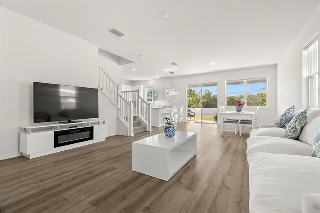 $3,000 | 9104 Sandy Bluffs Circle, Palmetto, FL 34221