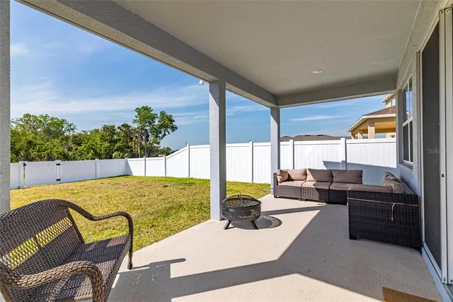 $3,000 | 9104 Sandy Bluffs Circle, Palmetto, FL 34221