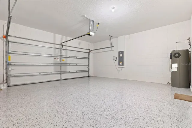 $3,000 | 9104 Sandy Bluffs Circle, Palmetto, FL 34221