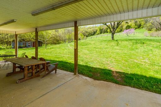 228 Wabash Road Fayetteville, TN 37334 - Photo 11 of 50 a view of a sitting area with furniture and garden