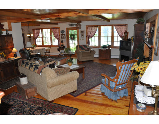 10 Klondike Road Dudley, MA 01571 - Photo 8 of 18 Gallery Image 8