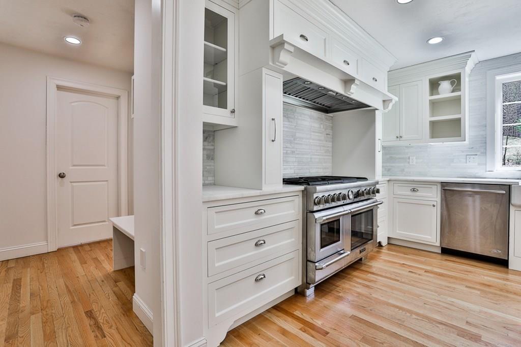 117 Old Mill Road Harvard, MA 01451 - Photo 4 of 36