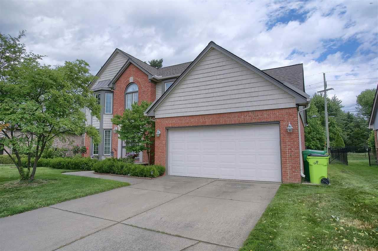 46324 Fairwind Road Macomb, MI 48044 - Photo 2 of 34