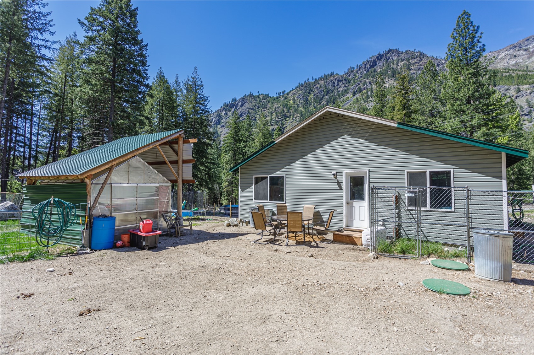 15301 Entiat River Road Entiat, WA 98822 - Photo 22 of 34 Gallery Image 22