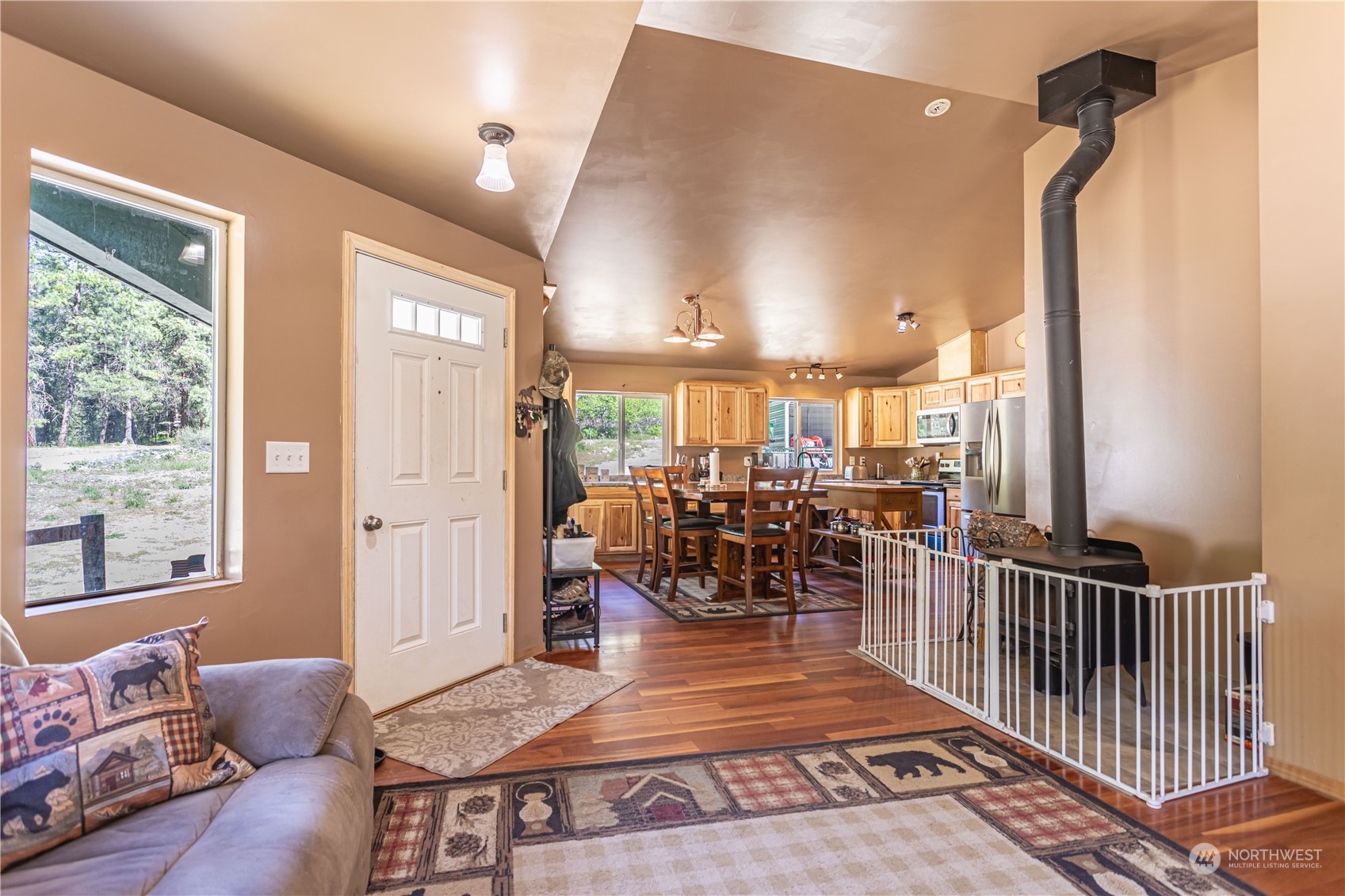 15301 Entiat River Road Entiat, WA 98822 - Photo 3 of 34 Gallery Image 3