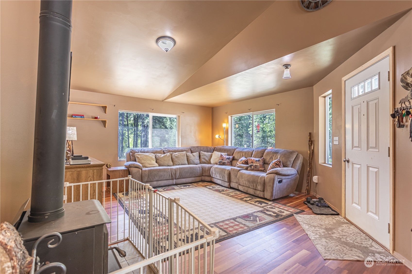 15301 Entiat River Road Entiat, WA 98822 - Photo 8 of 34 Gallery Image 8