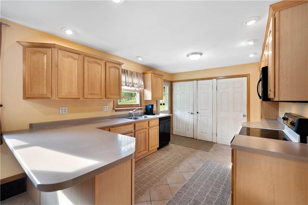 533 Mt Tabor Road Coal Center, PA 15423 - Photo 11 of 38 Gallery Image 11