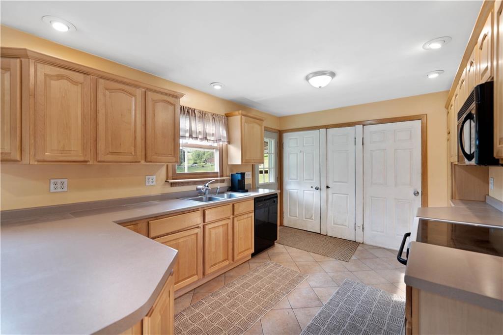 533 Mt Tabor Road Coal Center, PA 15423 - Photo 6 of 38 Gallery Image 6