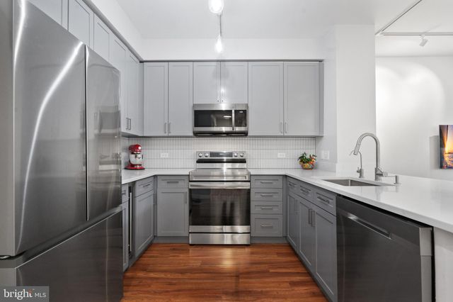 $439,000 | 437 New York Avenue Northwest, Unit 213, Washington, DC 20001