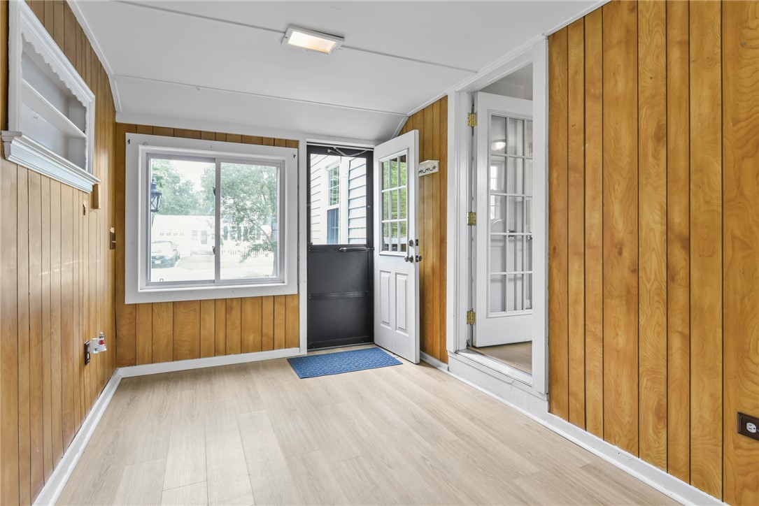 2 Edgehill Road Warwick, RI 02889 - Photo 15 of 25