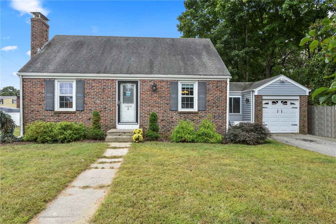 2 Edgehill Road Warwick, RI 02889 - Photo 3 of 25