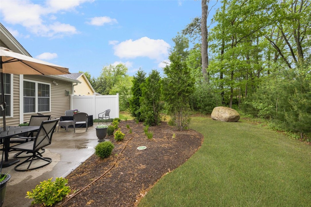 22 Rivers Edge Drive Coventry, RI 02816 - Photo 3 of 37