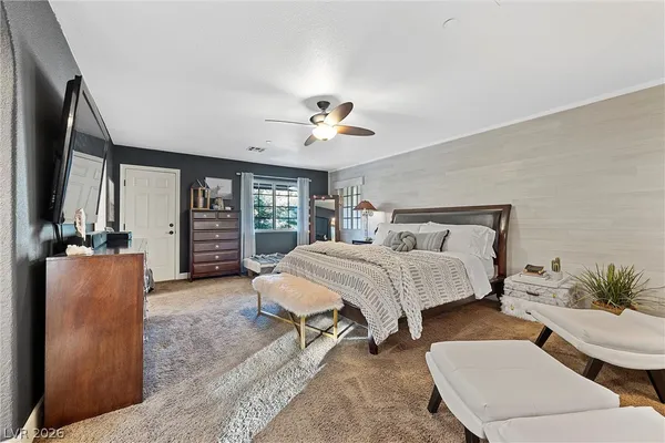 $5,000 | 7520 Sisk Road, Las Vegas, NV 89131
